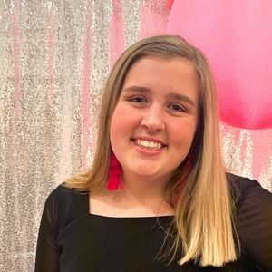 Meet your Posher, Paige